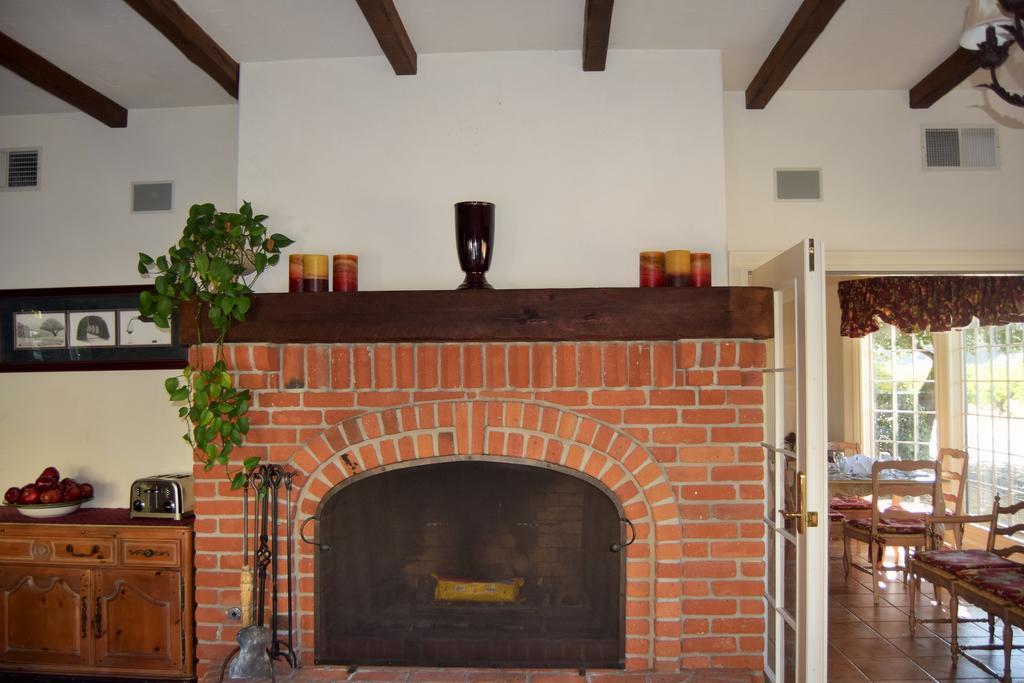 Vineyard Country Inn St. Helena Exterior photo